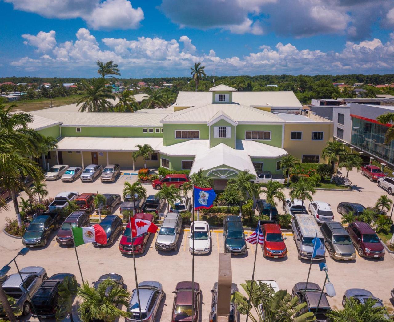 Best Western Plus Belize Biltmore Plaza Belize City Exterior photo